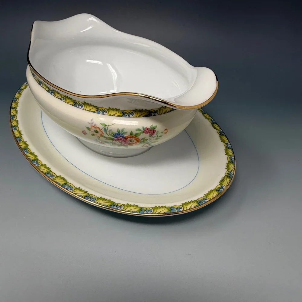 Vintage‎ Noritake Morimura Gravy Boat with Attached Underplate Floral Gold Trim